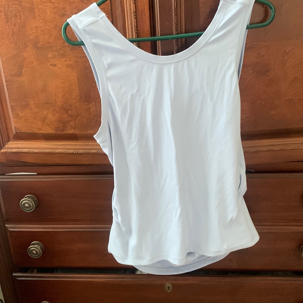 Nulu - lululemon yoga tank